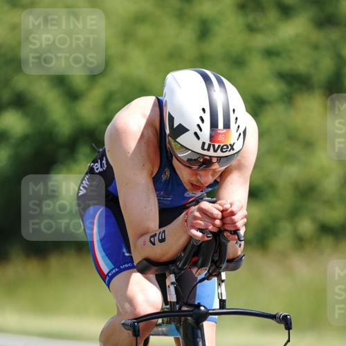 21.06.2026 - Viking Triathlon Michael Burmester http://msf.ph/oto/9864057 21.06.2026 11:45:50 Radfahren 46, 60, 111, 123, 138, 186, 186, 212, 227, 227, 245, 495, 532, 532, 541, 562 meine-sportfotos.de