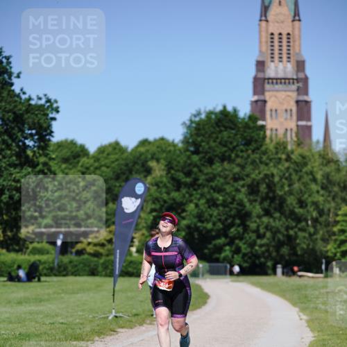 21.06.2026 - Viking Triathlon Michael Burmester http://msf.ph/oto/9864073 21.06.2026 16:32:47 Laufen 370, 424 meine-sportfotos.de
