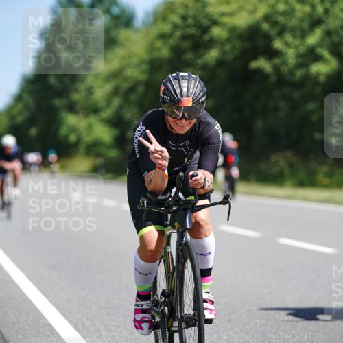 21.06.2026 - Viking Triathlon Michael Burmester http://msf.ph/oto/9864106 21.06.2026 11:45:59 Radfahren 39, 60, 111, 186, 186, 212, 227, 227, 245, 495, 532, 532, 541, 562, 615, 664 meine-sportfotos.de