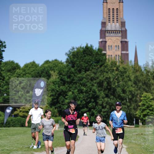 21.06.2026 - Viking Triathlon Michael Burmester http://msf.ph/oto/9864113 21.06.2026 16:34:44 Laufen 52, 379 meine-sportfotos.de