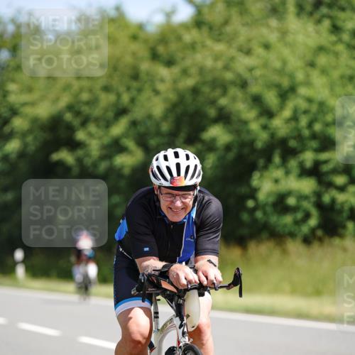 21.06.2026 - Viking Triathlon Michael Burmester http://msf.ph/oto/9864130 21.06.2026 11:46:03 Radfahren 39, 60, 111, 186, 212, 227, 227, 245, 335, 495, 532, 541, 562, 567, 615, 664 meine-sportfotos.de
