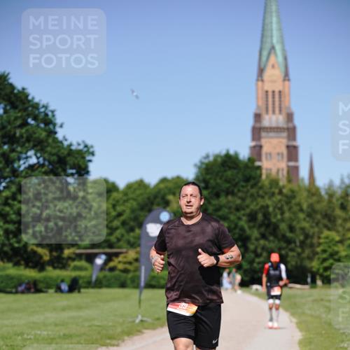 21.06.2026 - Viking Triathlon Michael Burmester http://msf.ph/oto/9864281 21.06.2026 16:39:31 Laufen 39, 70 meine-sportfotos.de