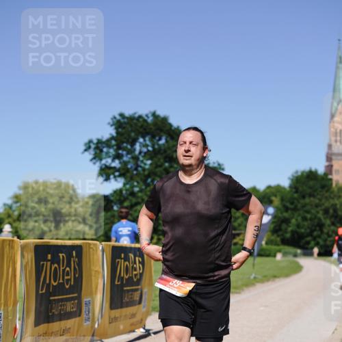 21.06.2026 - Viking Triathlon Michael Burmester http://msf.ph/oto/9864292 21.06.2026 16:39:34 Laufen 39, 70 meine-sportfotos.de