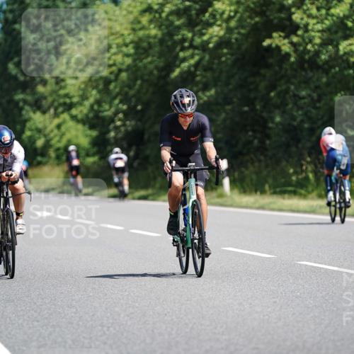 21.06.2026 - Viking Triathlon Michael Burmester http://msf.ph/oto/9864350 21.06.2026 11:47:59 Radfahren 37, 185, 189, 378, 427, 474, 559, 578, 601, 651 meine-sportfotos.de