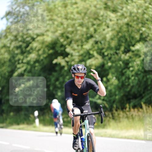 21.06.2026 - Viking Triathlon Michael Burmester http://msf.ph/oto/9864355 21.06.2026 11:48:00 Radfahren 37, 185, 189, 378, 427, 474, 559, 578, 601, 651 meine-sportfotos.de