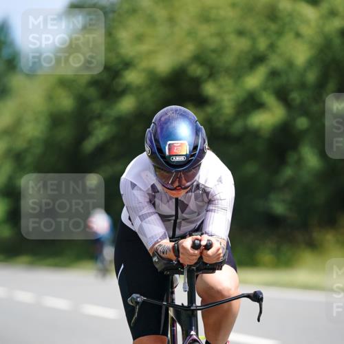 21.06.2026 - Viking Triathlon Michael Burmester http://msf.ph/oto/9864362 21.06.2026 11:48:01 Radfahren 37, 185, 189, 378, 427, 474, 559, 601, 651 meine-sportfotos.de