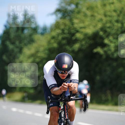 21.06.2026 - Viking Triathlon Michael Burmester http://msf.ph/oto/9864385 21.06.2026 11:48:09 Radfahren 34, 37, 45, 97, 125, 150, 189, 197, 303, 327, 340, 427, 474, 553, 559, 601, 622, 651, 663, 665 meine-sportfotos.de