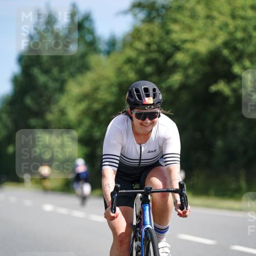 21.06.2026 - Viking Triathlon Michael Burmester http://msf.ph/oto/9864432 21.06.2026 11:48:31 Radfahren 34, 45, 125, 125, 150, 150, 188, 197, 250, 250, 283, 291, 303, 327, 340, 434, 485, 553, 553, 616, 616, 622, 622, 651, 652, 663, 665, 669 meine-sportfotos.de