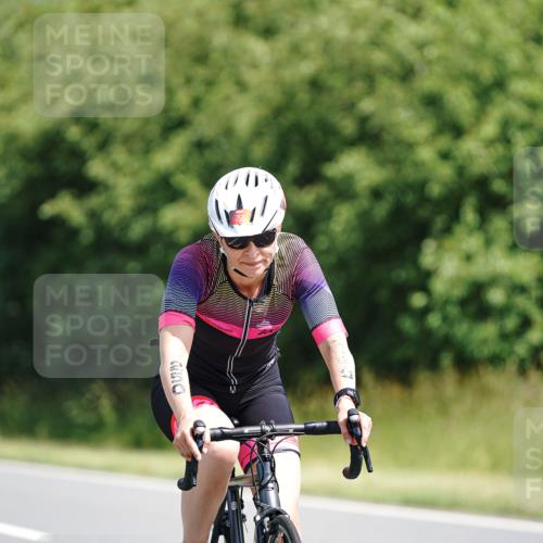 21.06.2026 - Viking Triathlon Michael Burmester http://msf.ph/oto/9864449 21.06.2026 11:48:36 Radfahren 34, 125, 125, 150, 150, 188, 250, 250, 283, 291, 303, 305, 327, 434, 485, 553, 553, 616, 616, 622, 622, 651, 652, 665, 669 meine-sportfotos.de