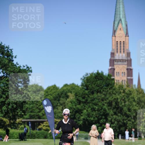21.06.2026 - Viking Triathlon Michael Burmester http://msf.ph/oto/9864460 21.06.2026 16:42:58 Laufen 344 meine-sportfotos.de