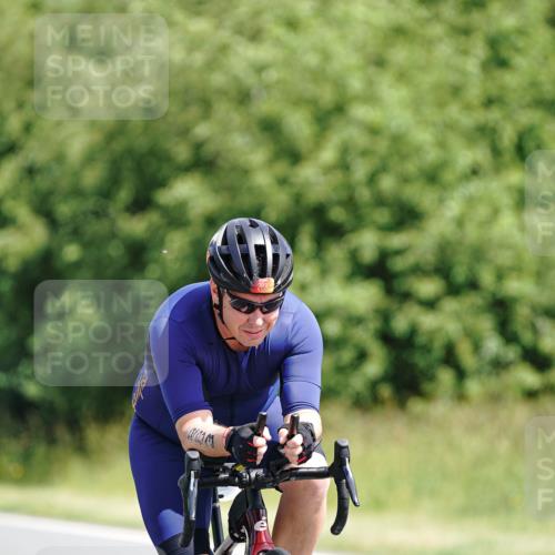 21.06.2026 - Viking Triathlon Michael Burmester http://msf.ph/oto/9864490 21.06.2026 11:48:46 Radfahren 125, 150, 250, 250, 283, 291, 305, 307, 433, 473, 553, 616, 622, 669 meine-sportfotos.de