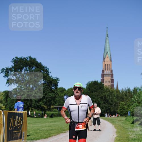 21.06.2026 - Viking Triathlon Michael Burmester http://msf.ph/oto/9864506 21.06.2026 16:43:48 Laufen 81 meine-sportfotos.de