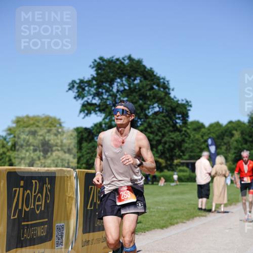21.06.2026 - Viking Triathlon Michael Burmester http://msf.ph/oto/9864550 21.06.2026 16:44:48 Laufen 253, 431 meine-sportfotos.de
