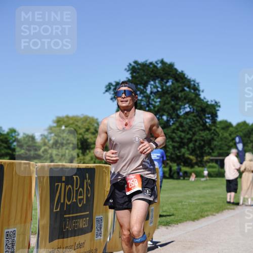 21.06.2026 - Viking Triathlon Michael Burmester http://msf.ph/oto/9864560 21.06.2026 16:44:48 Laufen 253, 431 meine-sportfotos.de