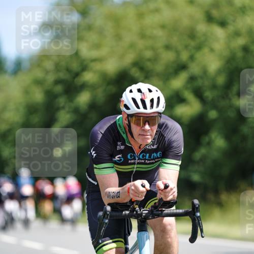 21.06.2026 - Viking Triathlon Michael Burmester http://msf.ph/oto/9864571 21.06.2026 11:49:10 Radfahren 167, 175, 203, 296, 298, 302, 307, 368, 433, 473 meine-sportfotos.de