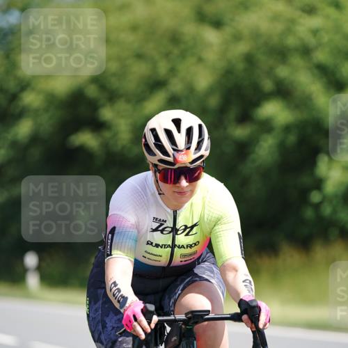 21.06.2026 - Viking Triathlon Michael Burmester http://msf.ph/oto/9864583 21.06.2026 11:49:30 Radfahren 9, 38, 40, 156, 168, 175, 207, 254, 302, 368, 471, 489, 498, 629 meine-sportfotos.de