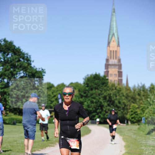 21.06.2026 - Viking Triathlon Michael Burmester http://msf.ph/oto/9864610 21.06.2026 16:46:15 Laufen 182, 564 meine-sportfotos.de