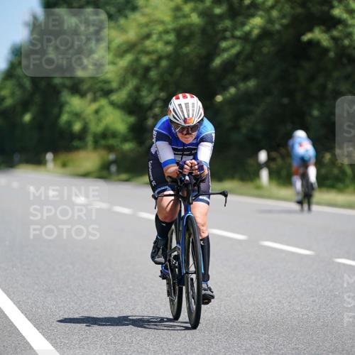 21.06.2026 - Viking Triathlon Michael Burmester http://msf.ph/oto/9864670 21.06.2026 11:49:49 Radfahren 40, 40, 93, 156, 156, 168, 207, 218, 224, 254, 333, 346, 393, 471, 482, 492, 493, 528, 614, 629, 633 meine-sportfotos.de
