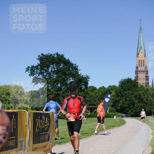 21.06.2026 - Viking Triathlon Michael Burmester http://msf.ph/oto/9864713 21.06.2026 16:48:07 Laufen 347, 443 meine-sportfotos.de