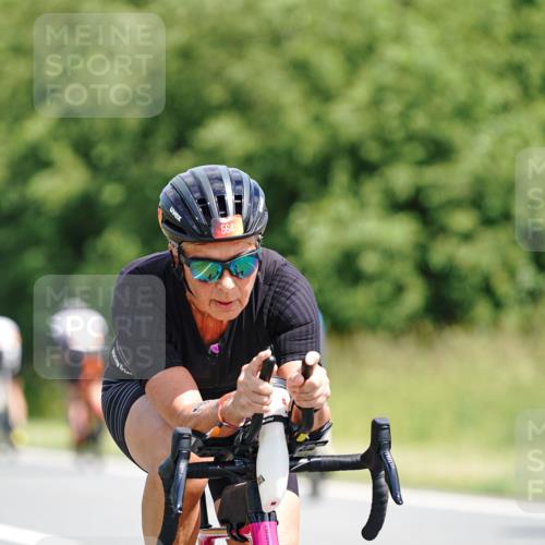 21.06.2026 - Viking Triathlon Michael Burmester http://msf.ph/oto/9864875 21.06.2026 11:51:10 Radfahren 22, 69, 85, 106, 153, 193, 274, 403, 413, 497, 502, 521, 564, 590, 647 meine-sportfotos.de