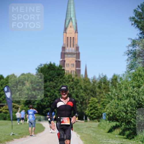 21.06.2026 - Viking Triathlon Michael Burmester http://msf.ph/oto/9864892 21.06.2026 16:49:35 Laufen 154, 375 meine-sportfotos.de