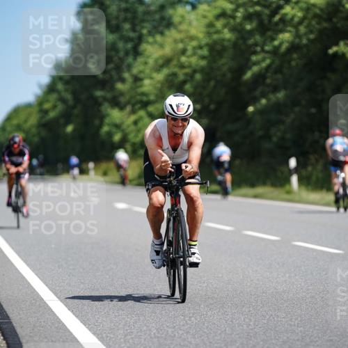 21.06.2026 - Viking Triathlon Michael Burmester http://msf.ph/oto/9864893 21.06.2026 11:51:35 Radfahren 22, 69, 248, 274, 325, 377, 389, 403, 415, 461, 479, 497, 511, 521, 566, 626, 656 meine-sportfotos.de