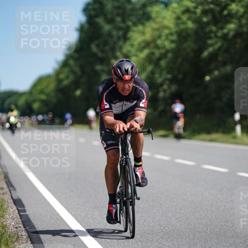 21.06.2026 - Viking Triathlon Michael Burmester http://msf.ph/oto/9864906 21.06.2026 11:51:38 Radfahren 22, 248, 325, 377, 389, 415, 461, 479, 511, 566, 626, 656 meine-sportfotos.de