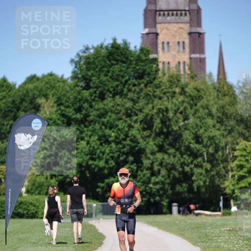 21.06.2026 - Viking Triathlon Michael Burmester http://msf.ph/oto/9865025 21.06.2026 16:52:33 Laufen  meine-sportfotos.de
