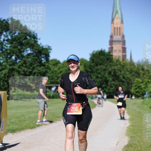 21.06.2026 - Viking Triathlon Michael Burmester http://msf.ph/oto/9865070 21.06.2026 16:53:38 Laufen 206, 603 meine-sportfotos.de