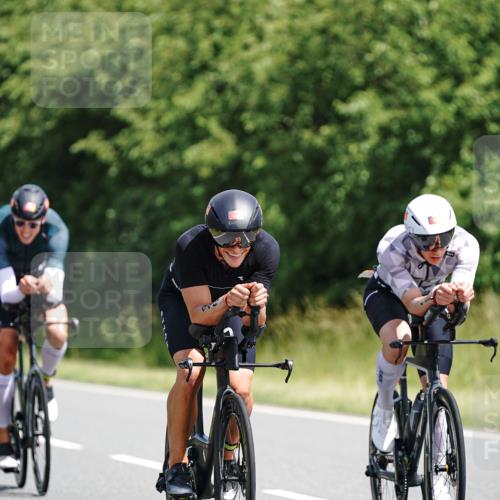 21.06.2026 - Viking Triathlon Michael Burmester http://msf.ph/oto/9865075 21.06.2026 11:52:56 Radfahren 104, 109, 135, 145, 160, 178, 180, 182, 202, 383, 446, 452, 452, 496, 500, 515, 603, 610 meine-sportfotos.de