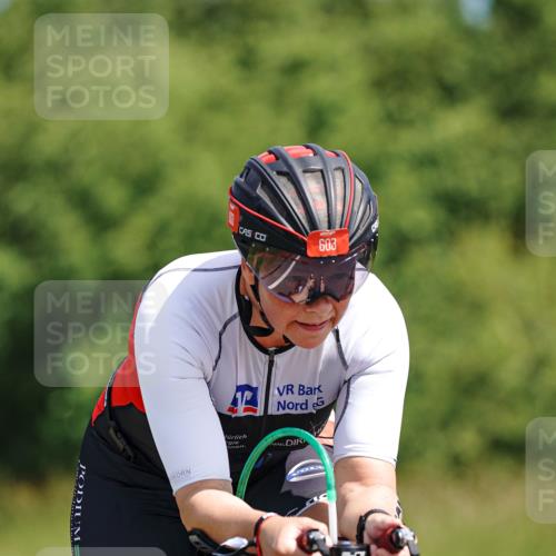 21.06.2026 - Viking Triathlon Michael Burmester http://msf.ph/oto/9865089 21.06.2026 11:52:58 Radfahren 104, 109, 135, 145, 160, 178, 180, 182, 202, 202, 383, 446, 452, 496, 500, 515, 603, 610 meine-sportfotos.de