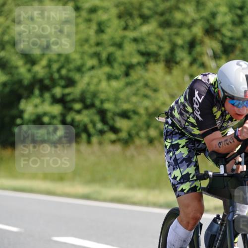 21.06.2026 - Viking Triathlon Michael Burmester http://msf.ph/oto/9865113 21.06.2026 11:53:03 Radfahren 104, 109, 145, 160, 178, 182, 202, 202, 383, 446, 452, 496, 500, 515, 603, 610 meine-sportfotos.de