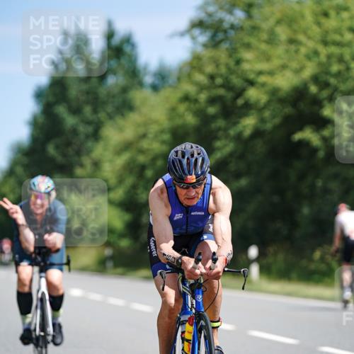21.06.2026 - Viking Triathlon Michael Burmester http://msf.ph/oto/9865129 21.06.2026 11:53:09 Radfahren 160, 178, 182, 202, 202, 452, 603, 610 meine-sportfotos.de