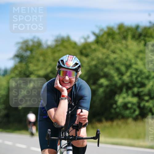 21.06.2026 - Viking Triathlon Michael Burmester http://msf.ph/oto/9865146 21.06.2026 11:53:11 Radfahren 160, 178, 182, 202, 202, 603 meine-sportfotos.de