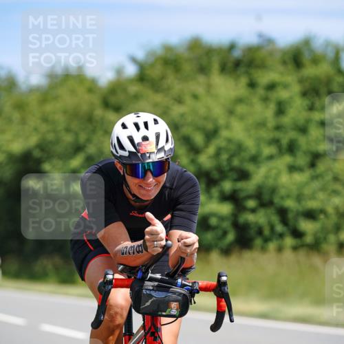 21.06.2026 - Viking Triathlon Michael Burmester http://msf.ph/oto/9865167 21.06.2026 11:53:31 Radfahren 1, 4, 59, 339, 400, 400, 538, 539 meine-sportfotos.de