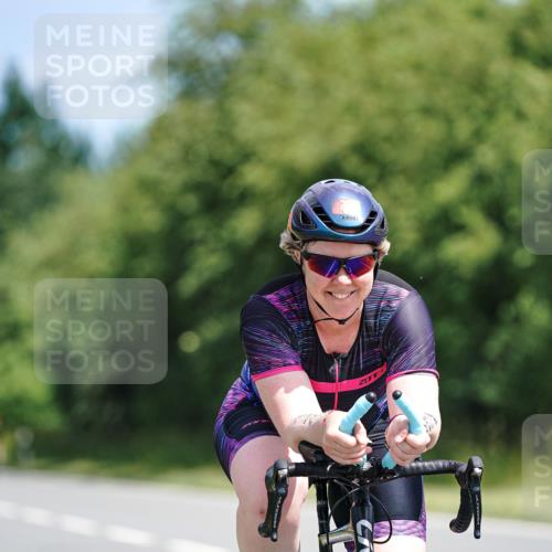 21.06.2026 - Viking Triathlon Michael Burmester http://msf.ph/oto/9865210 21.06.2026 11:54:00 Radfahren 62, 62, 143, 209, 217, 231, 347, 354, 363, 398, 424, 448, 454, 458, 579, 662 meine-sportfotos.de