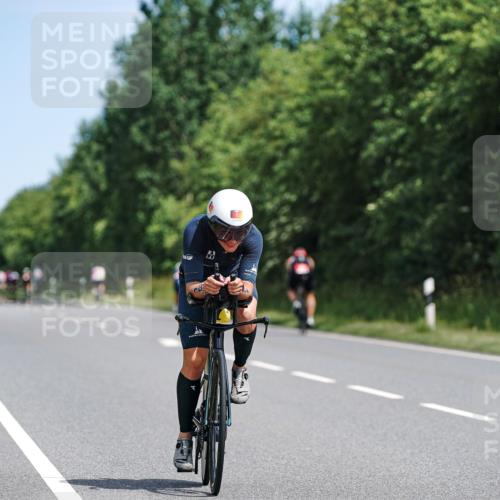 21.06.2026 - Viking Triathlon Michael Burmester http://msf.ph/oto/9865350 21.06.2026 11:56:29 Radfahren 18, 131, 258, 321, 334, 401, 405, 436, 436, 470, 533, 602 meine-sportfotos.de