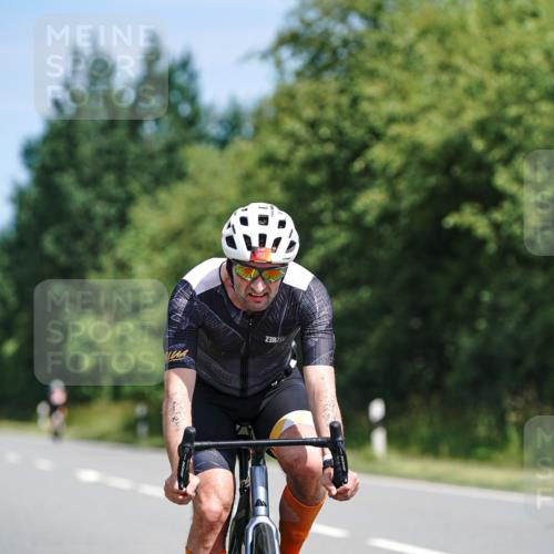 21.06.2026 - Viking Triathlon Michael Burmester http://msf.ph/oto/9865372 21.06.2026 11:56:41 Radfahren 177, 179, 258, 321, 329, 334, 401, 436, 470, 577, 602 meine-sportfotos.de