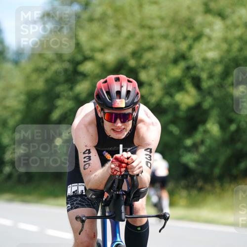21.06.2026 - Viking Triathlon Michael Burmester http://msf.ph/oto/9865437 21.06.2026 11:58:09 Radfahren 48, 54, 192, 192, 221, 223, 232, 430, 453, 605, 654, 667 meine-sportfotos.de