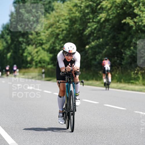 21.06.2026 - Viking Triathlon Michael Burmester http://msf.ph/oto/9865474 21.06.2026 11:58:41 Radfahren 5, 31, 36, 139, 164, 208, 208, 230, 251, 278, 330, 353, 358, 362, 371, 375, 466, 494, 517, 551, 563, 635, 635 meine-sportfotos.de