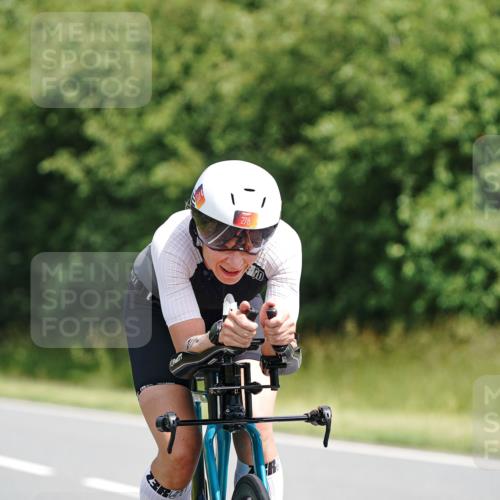 21.06.2026 - Viking Triathlon Michael Burmester http://msf.ph/oto/9865479 21.06.2026 11:58:42 Radfahren 31, 36, 105, 139, 164, 208, 230, 251, 278, 310, 330, 353, 358, 362, 371, 375, 466, 494, 551, 563, 635, 635 meine-sportfotos.de