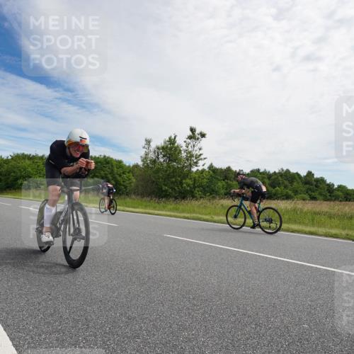 21.06.2026 - Viking Triathlon Michael Burmester http://msf.ph/oto/9865502 21.06.2026 11:05:19 Radfahren 2, 21, 44, 63, 95, 162, 166, 167, 266, 333, 517, 578, 655 meine-sportfotos.de