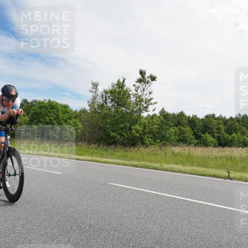 21.06.2026 - Viking Triathlon Michael Burmester http://msf.ph/oto/9865513 21.06.2026 11:08:39 Radfahren 143, 176, 234, 234, 279, 330, 441, 496 meine-sportfotos.de
