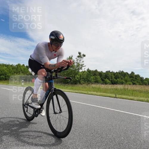 21.06.2026 - Viking Triathlon Michael Burmester http://msf.ph/oto/9865524 21.06.2026 11:09:40 Radfahren 33, 119, 177, 312, 426, 565, 669 meine-sportfotos.de