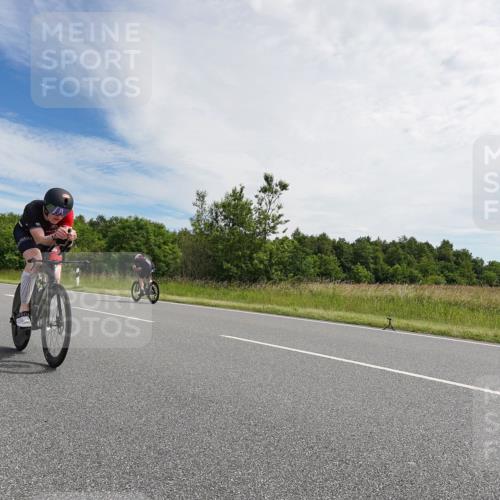 21.06.2026 - Viking Triathlon Michael Burmester http://msf.ph/oto/9865544 21.06.2026 11:10:54 Radfahren 65, 74, 134, 147, 183, 251, 258, 270, 324, 422, 617 meine-sportfotos.de