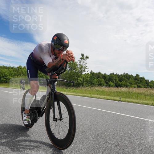 21.06.2026 - Viking Triathlon Michael Burmester http://msf.ph/oto/9865549 21.06.2026 11:10:58 Radfahren 36, 65, 74, 134, 147, 183, 230, 251, 270, 422, 617, 626 meine-sportfotos.de