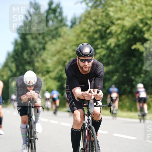 21.06.2026 - Viking Triathlon Michael Burmester http://msf.ph/oto/9865557 21.06.2026 11:59:16 Radfahren 47, 91, 242, 276, 306, 311, 313, 379, 421, 441, 444, 444, 510, 524, 531, 536, 537, 638 meine-sportfotos.de