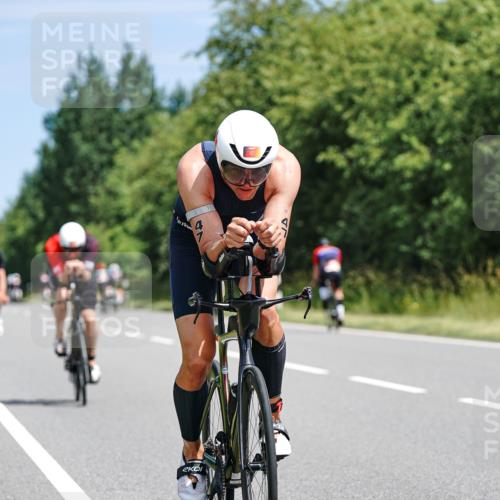 21.06.2026 - Viking Triathlon Michael Burmester http://msf.ph/oto/9865577 21.06.2026 11:59:18 Radfahren 47, 91, 173, 242, 276, 306, 311, 313, 379, 421, 441, 444, 444, 510, 524, 531, 536, 537, 638 meine-sportfotos.de