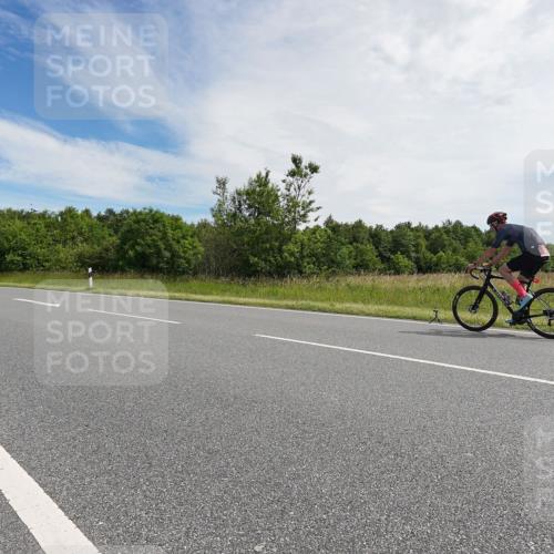 21.06.2026 - Viking Triathlon Michael Burmester http://msf.ph/oto/9865610 21.06.2026 11:17:40 Radfahren 18, 28, 49, 60, 131, 181, 261, 271, 360, 390, 409, 430, 432, 501 meine-sportfotos.de