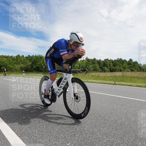 21.06.2026 - Viking Triathlon Michael Burmester http://msf.ph/oto/9865617 21.06.2026 11:17:43 Radfahren 18, 28, 49, 60, 131, 181, 261, 271, 360, 390, 409, 430, 432, 463, 501 meine-sportfotos.de